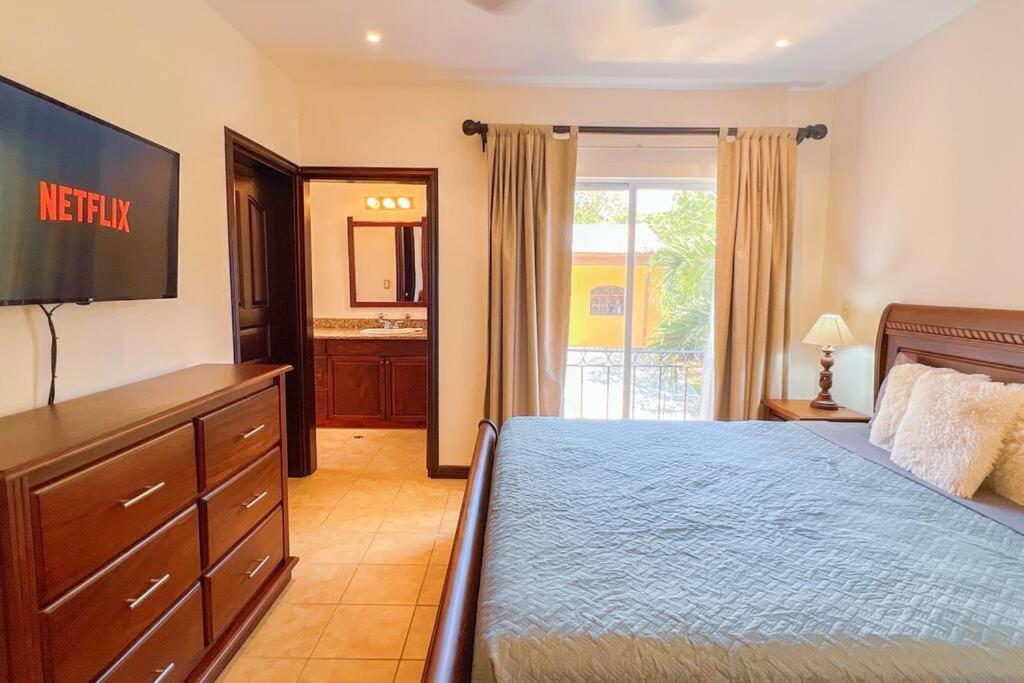 Apartment Brisas Near To Marina Herradura, Free Pool And Wifi