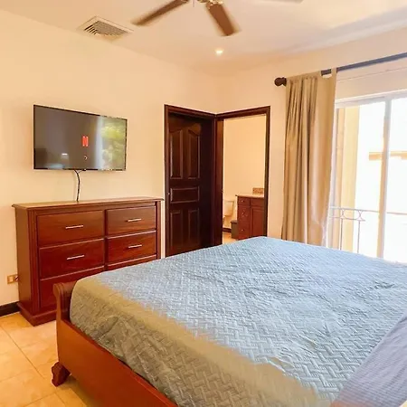 Condo Las Brisas Near To Marina Herradura, Free Pool And Wifi Playa Herradura  Exterior photo
