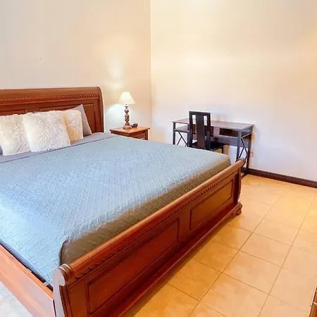 Condo Las Brisas Near To Marina Herradura, Free Pool And Wifi Playa Herradura  Exterior photo
